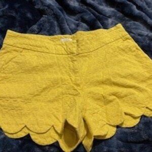 Crown & Ivy Yellow Scalloped Shorts
